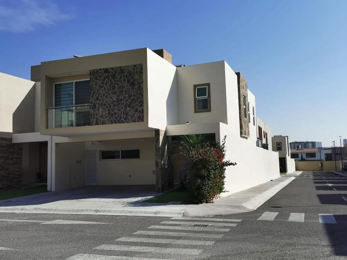 Casa en condominio en La Vista Residencial, Querétaro